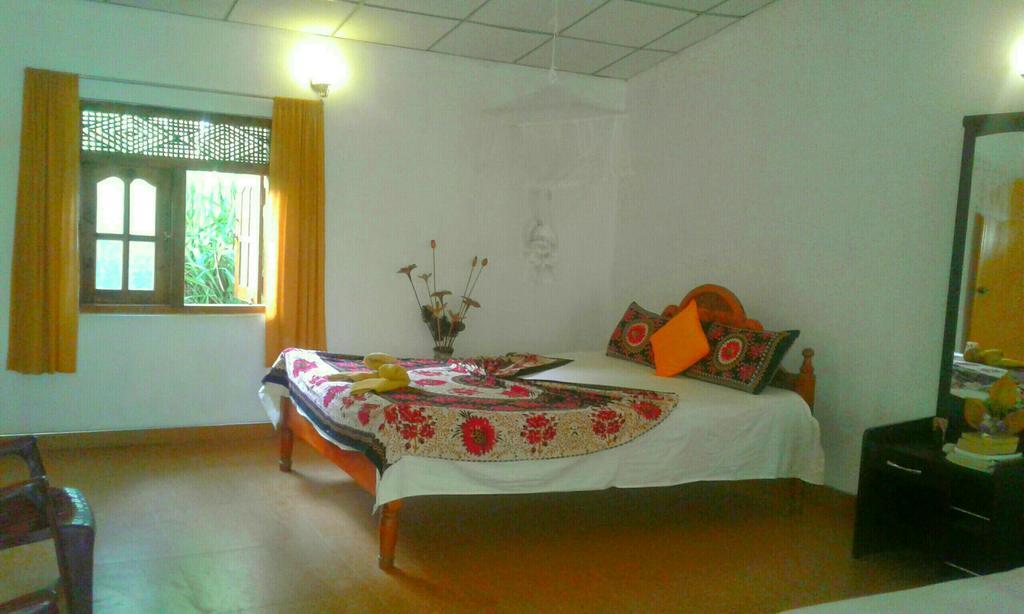 River Retreat Sigiriya Ngoại thất bức ảnh