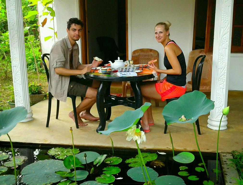 River Retreat Sigiriya Ngoại thất bức ảnh